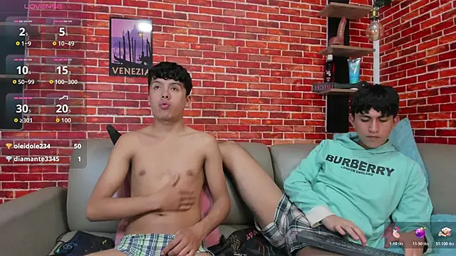 Chat XXX Live Hoot_boyss_