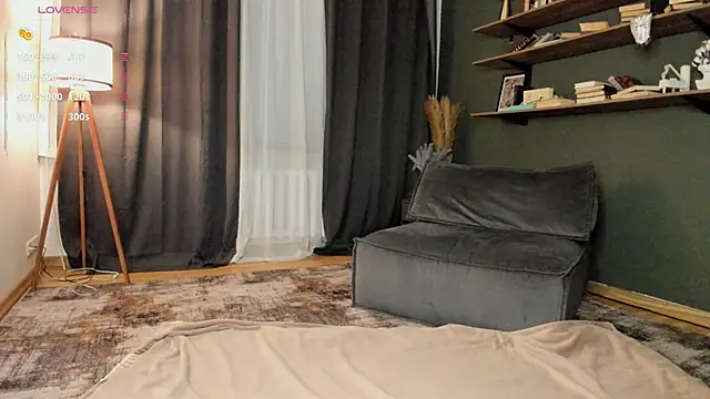 DelorisDetrich live XXX chat