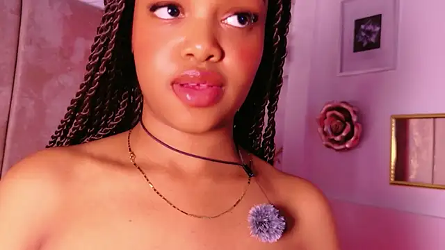 Chatroom XXX en direct de KeylaKnowles_Pv