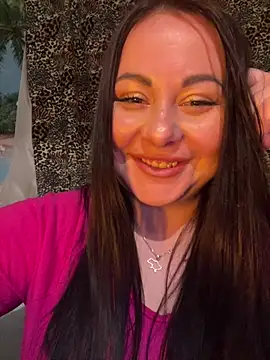 DaisyStreet Chat XXX live