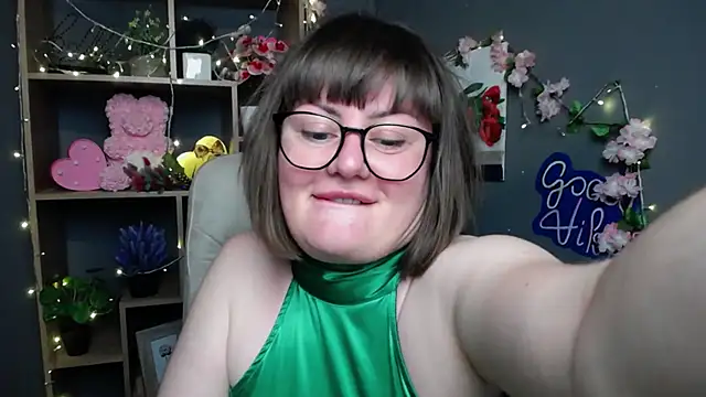 ZannaDreil Chat XXX live