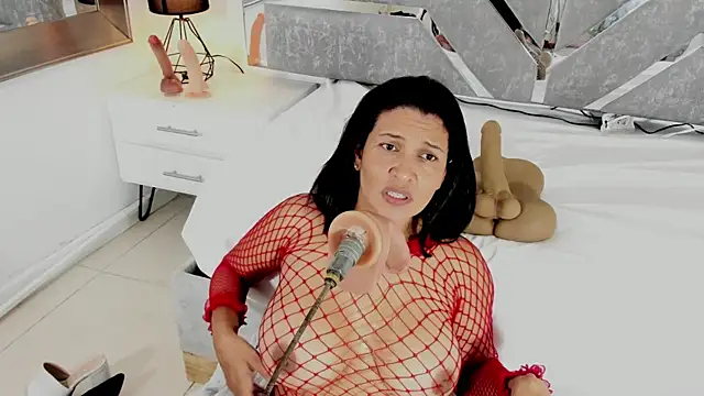 Онлайн чат XXX Slut_Milf_