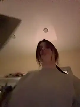 moneyforPeaches' Live XXX Chat