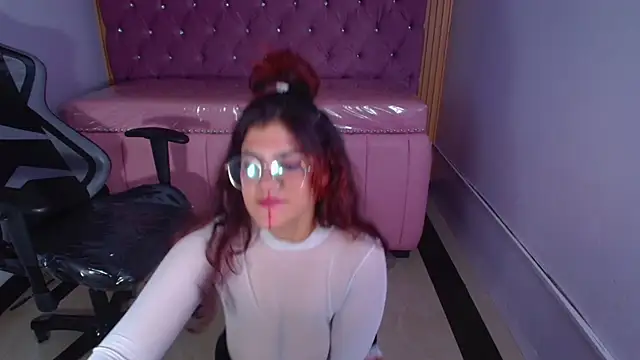 غرفة دردشة Scarlett_jhonson_ch المباشرة