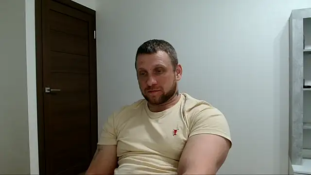 Вебкам-шоу B-L-O-N-D