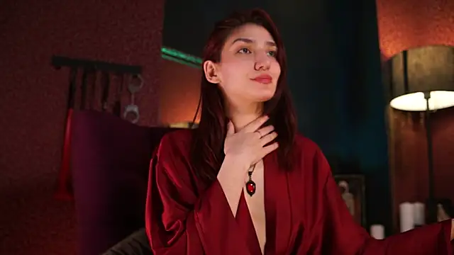 Chat +18 de Roxa_Lana ao vivo