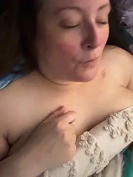NeedyKitty47 网络视讯表演