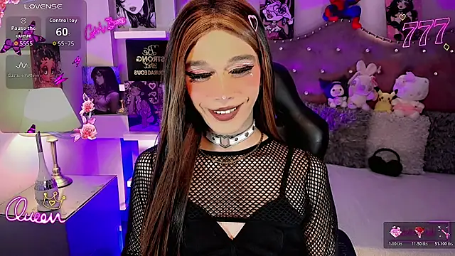 Show modela Megaan_Dolll na web-kameri