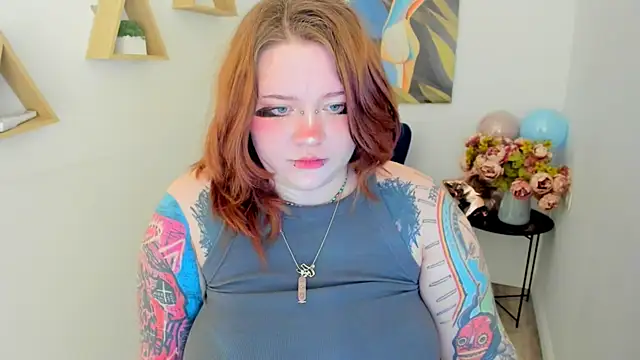 XXX chat uživo modela MoonLghte