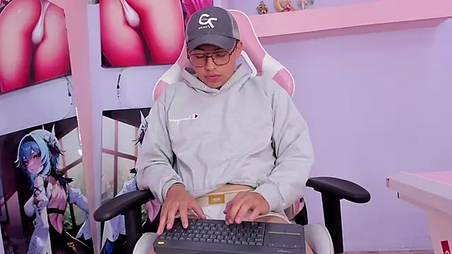 MarceeloMoretti Live XXX Chat