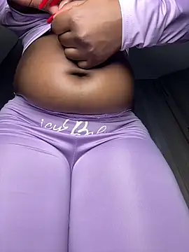 Hugemassivebootie's Webcam Show