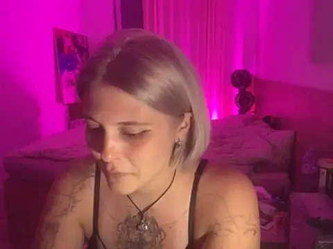 Ella_Bloom Live XXX-Chat