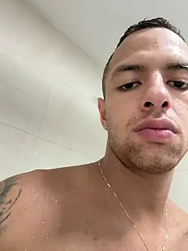 Show modela leir000 na web-kameri
