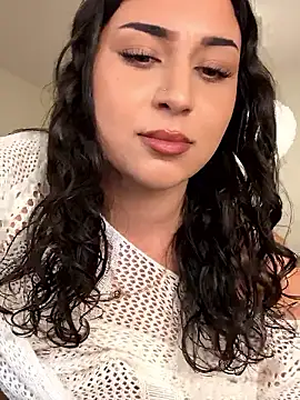 Yasmine-blue Live XXX-chat