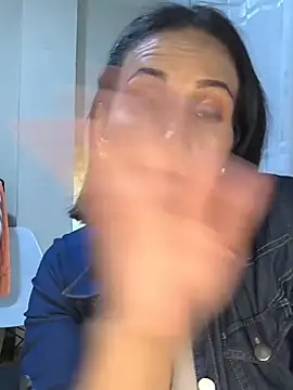 Živý XXX chat Mrsvictoriaaa