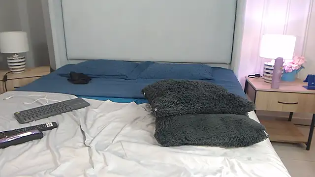 ChantalGarner's Live XXX Chat