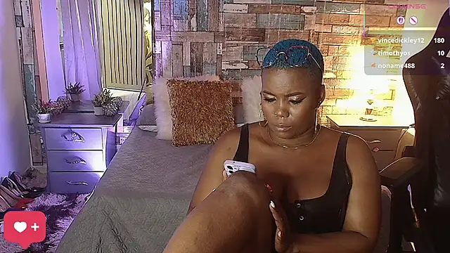 Chat XXX en directo de DashaSousaa