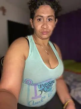 Chat +18 de Carola-Ross ao vivo