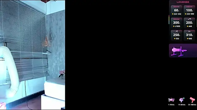 naomidibello's Webcam Show