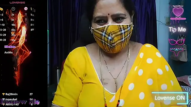 Chat +18 de Rani_Darling_99 ao vivo