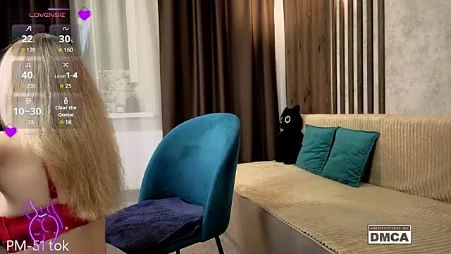 XXX chat uživo modela Holl1Would