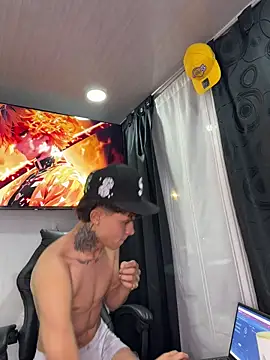 Jackdaniel001_ Live XXX-chat