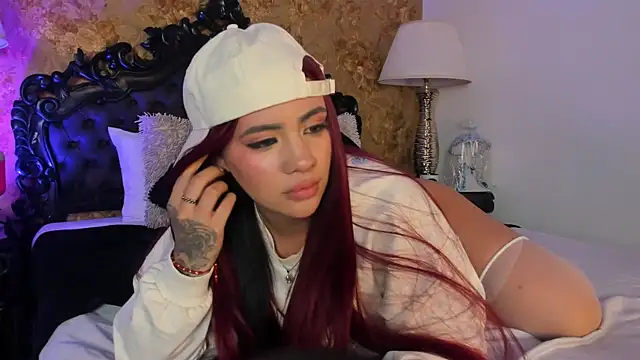 alanna_blaze's Live XXX Chat