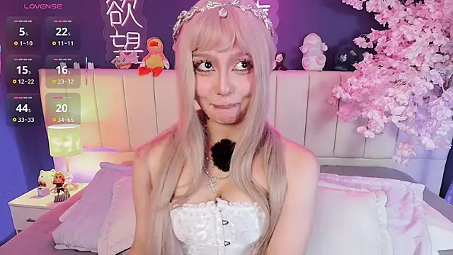 XXX chat uživo modela Shizuko_