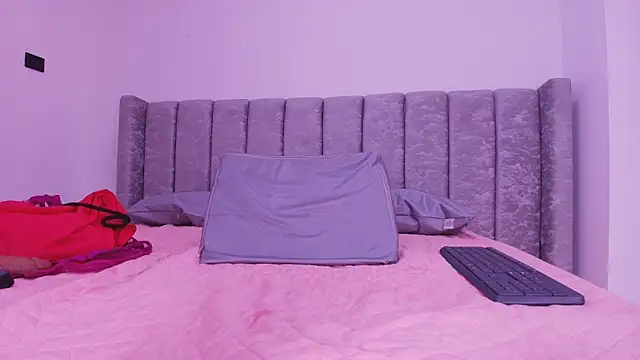 timkerbell_'s Live XXX Chat