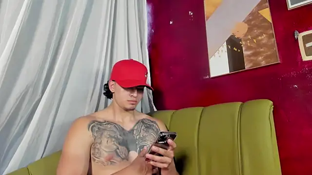 elliot_colton Obrolan Langsung XXX