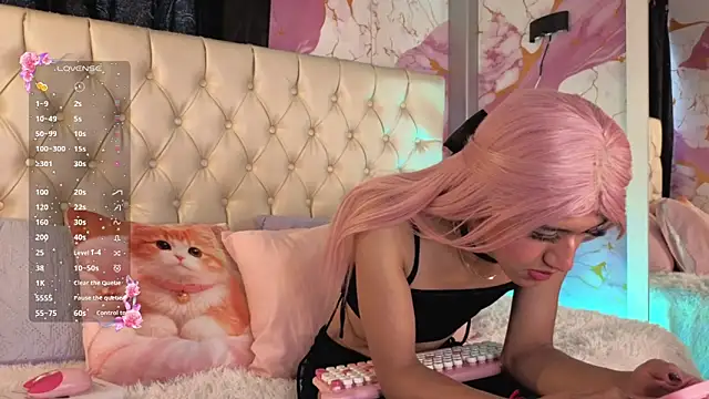 Luna_Sissy_ Chat XXX in diretta