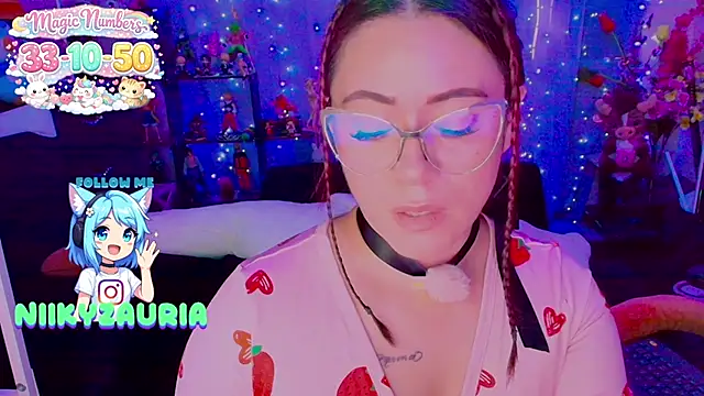 _niiky Chat XXX in diretta