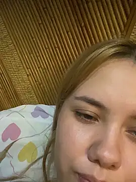 coupleyys élő XXX-chatje