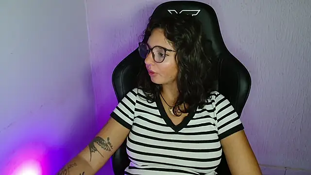myamillor's Live XXX Chat