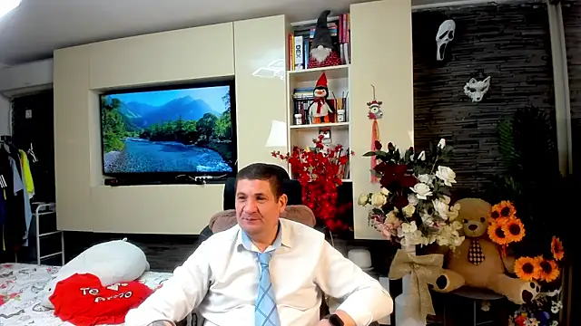 SpartacusDaddy48 Webcam show