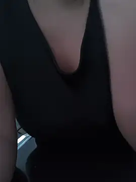 Francesca_ferrari Chat XXX in diretta