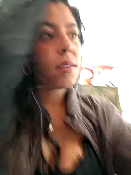 Luianna Obrolan Langsung XXX