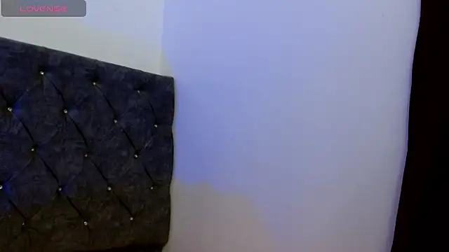 Daniela_Gxmes Adlı Modelin Canlı XXX Sohbeti