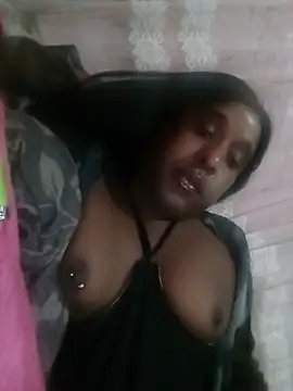 Chat XXX en directo de Hellentrans24