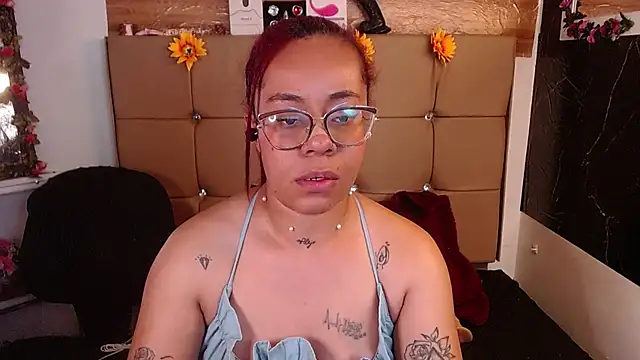 Chat XXX en directo de MIA__SPENCER