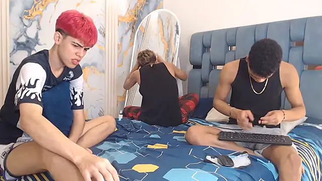 عرض كام EMPIRE_BOYS1