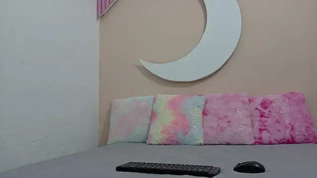 SamanthaLaurentn Webbikameraesitys