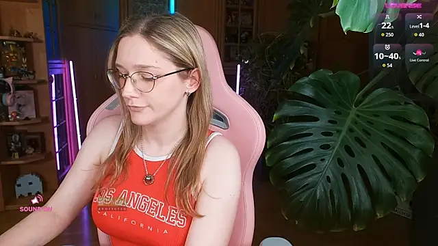 NicoleFaith's Live XXX Chat
