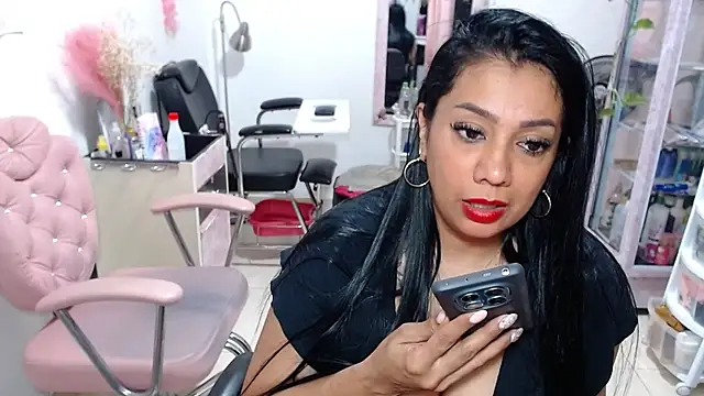 Chat XXX en directo de titsbiglovers