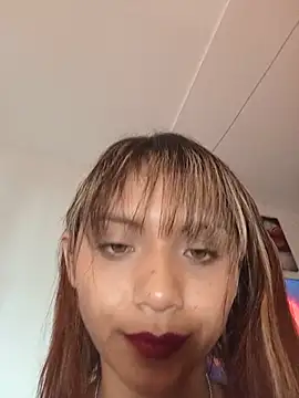 Dama_Scarlata18 Adlı Modelin Canlı XXX Sohbeti