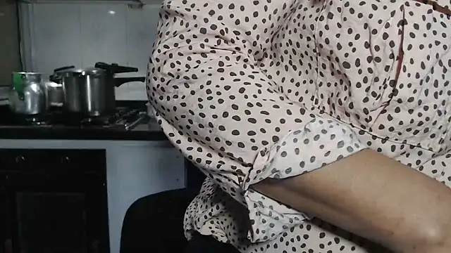 Chat XXX en directo de kateleyagrey