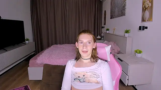 Mikaella_Nicole Webcam-Show