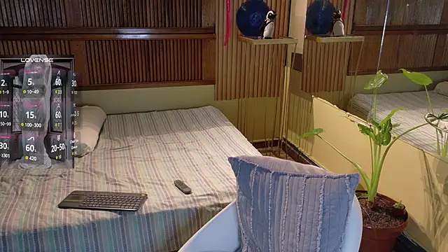 Eli666uwu 现场XXX聊天