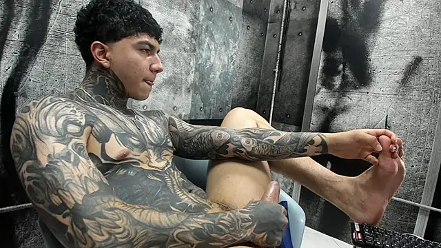 Gury_tattoo 在線直播表演
