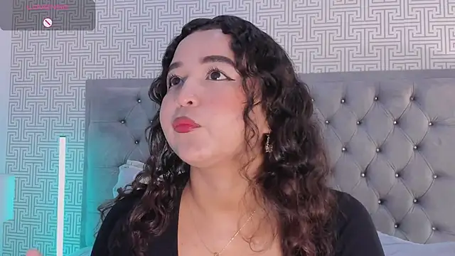 Chat XXX en directo de Evaa_Lunna_